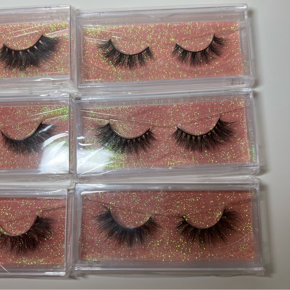 3D Handmade Mink Fake Eyelashes/Falsies - Picture 4 of 4
